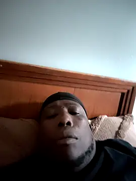 Snapshot of Blackthunder79 chatting on February 16, 9:05 pm Blackthunder79 online show from February 16, 9:05 pm