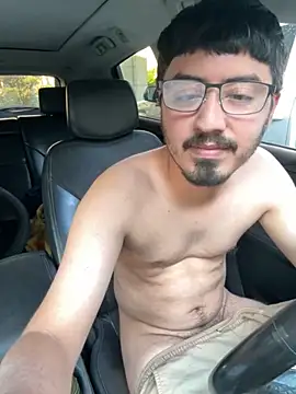 Snapshot of Bbyboyivan chatting on November 7, 10:21 pm Bbyboyivan online show from November 7, 10:21 pm