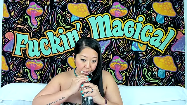 Lexie-Mack online show from November 11, 5:57 pm