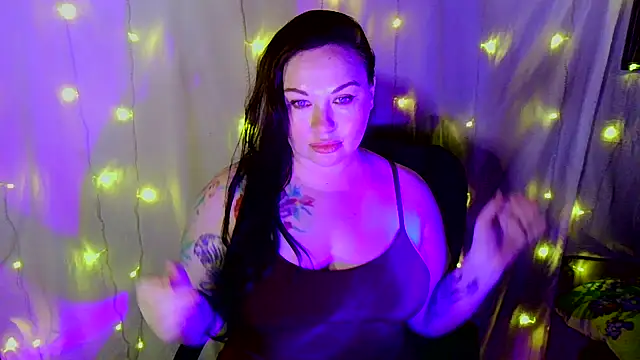 Victoria Marks online show from November 20, 5:18 am