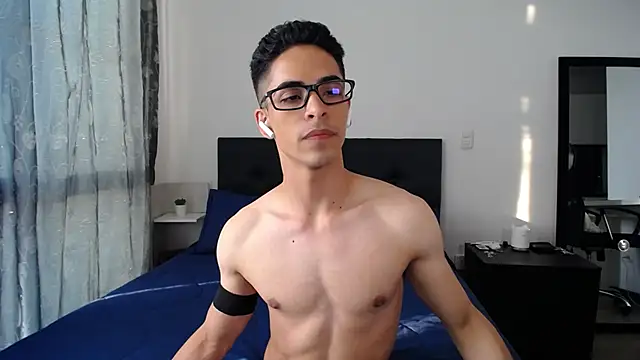 Snapshot of aodaboyyy chatting on December 26, 10:20 pm aodaboyyy online show from December 26, 10:20 pm