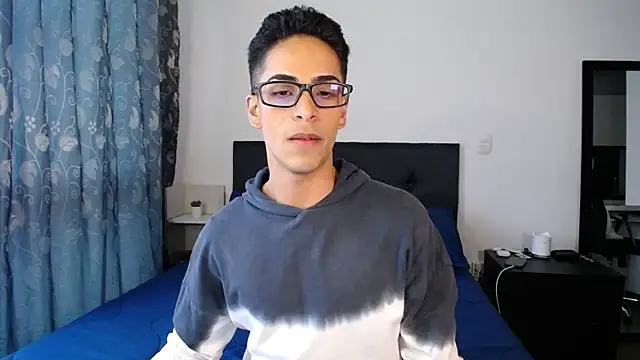 Snapshot of aodaboyyy chatting on December 30, 10:01 pm aodaboyyy online show from December 30, 10:01 pm