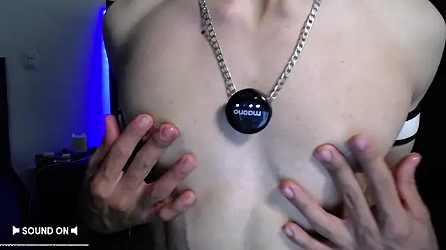 Snapshot of aodaboyyy chatting on January 26, 11:39 pm aodaboyyy online show from January 26, 11:39 pm