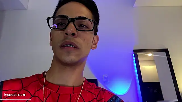 Snapshot of aodaboyyy chatting on February 14, 12:09 am aodaboyyy online show from February 14, 12:09 am