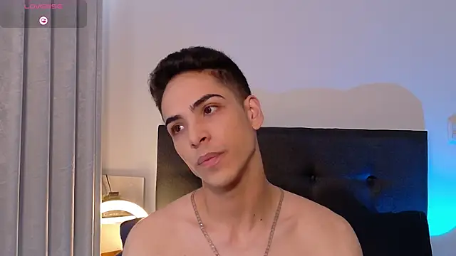 Snapshot of aodaboyyy chatting on October 17, 1:03 pm aodaboyyy online show from October 17, 1:03 pm