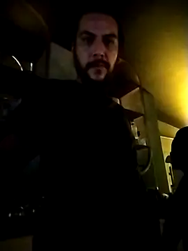 Snapshot of Pziko chatting on October 25, 6:10 am Pziko online show from October 25, 6:10 am