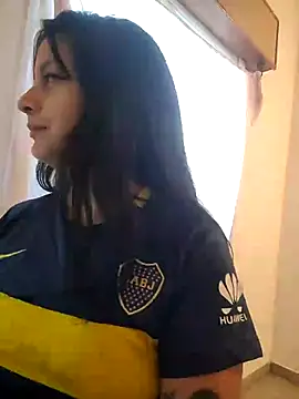 Snapshot of ZaraHoney chatting on December 14, 10:39 pm ZaraHoney online show from December 14, 10:39 pm