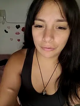 Snapshot of ZaraHoney chatting on February 21, 9:02 am ZaraHoney online show from February 21, 9:02 am