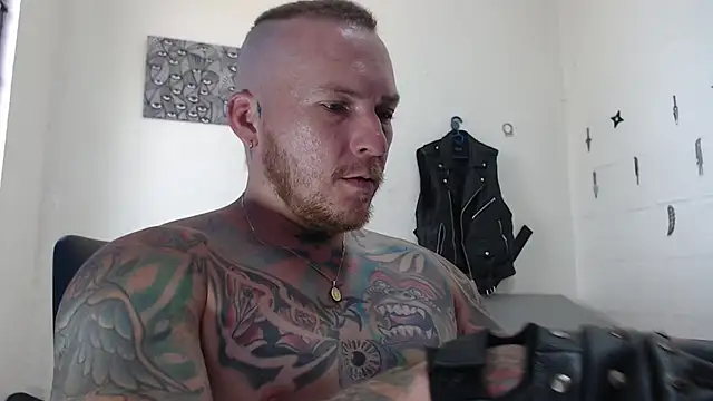 stripnolimits online show from February 15, 7:28 pm