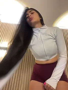 Snapshot of Sarasanders_4 chatting on October 21, 3:18 am Sarasanders 4 online show from October 21, 3:18 am