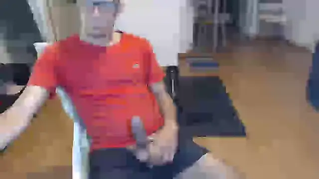 Snapshot of guachin_hunk chatting on November 2, 8:33 pm guachin hunk online show from November 2, 8:33 pm