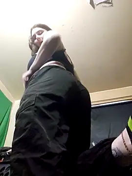 Snapshot of Snowbunnycake_131 chatting on September 26, 8:57 pm Snowbunnycake 131 online show from September 26, 8:57 pm