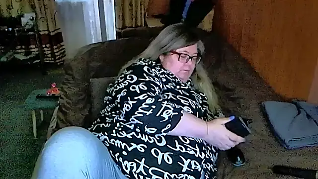 sex2 online show from March 16, 4:52 am