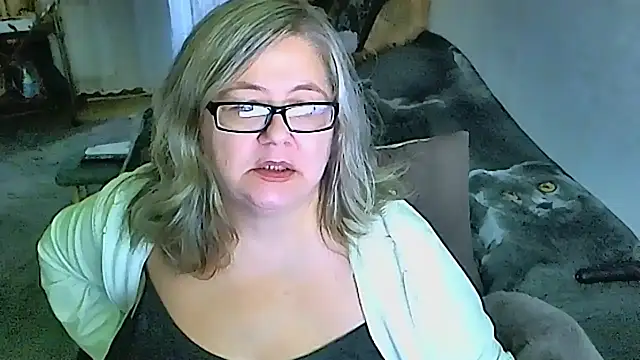 sex2 online show from September 15, 10:04 am