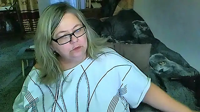 sex2 online show from October 21, 9:32 am