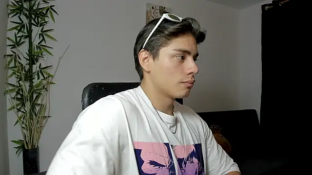 Giordano Russo online show from February 18, 5:53 am