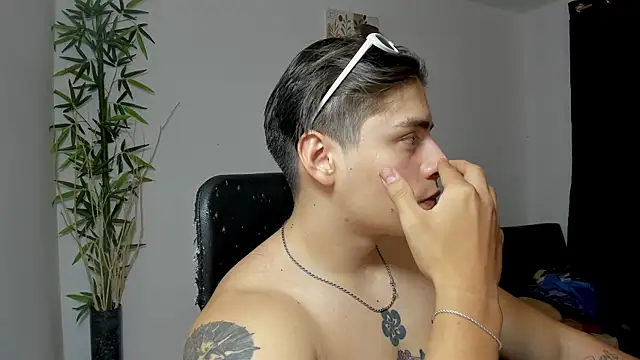 Giordano Russo online show from March 5, 2:46 am