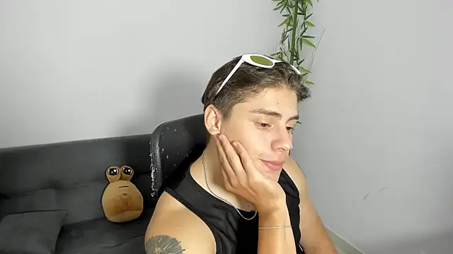 Giordano Russo online show from March 15, 5:08 am