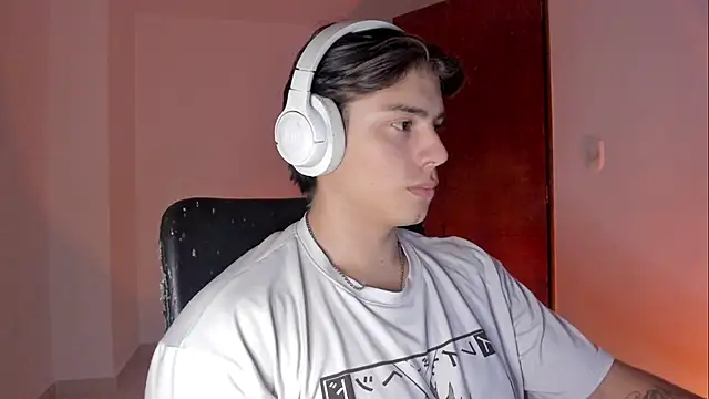 Giordano Russo online show from October 31, 4:46 am