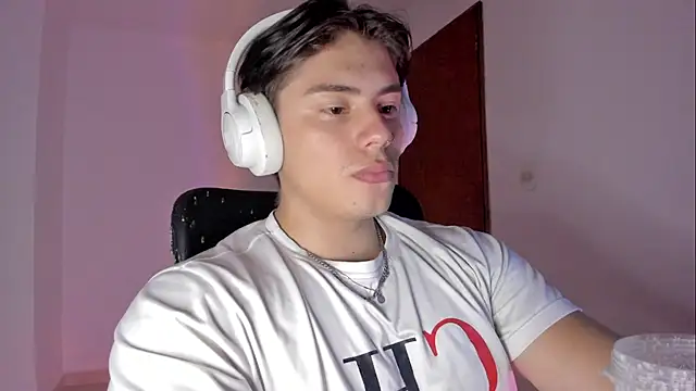 Giordano Russo online show from February 15, 9:22 pm