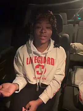 HaloRodeoLover2 online show from March 26, 5:35 am