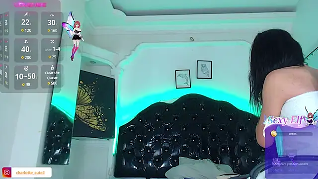 cute charlotte  online show from December 18, 3:47 am