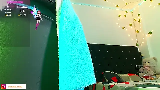 cute charlotte  online show from September 23, 3:31 am