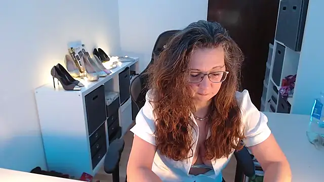 Snapshot of GeilesLuder75 chatting on March 6, 3:13 am GeilesLuder75 online show from March 6, 3:13 am