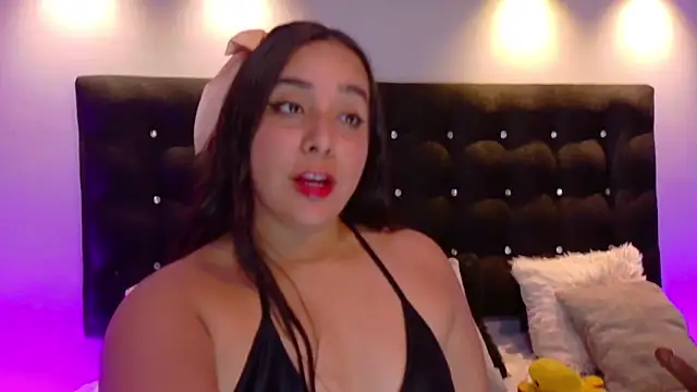 ValenScott1 online show from January 13, 4:19 pm