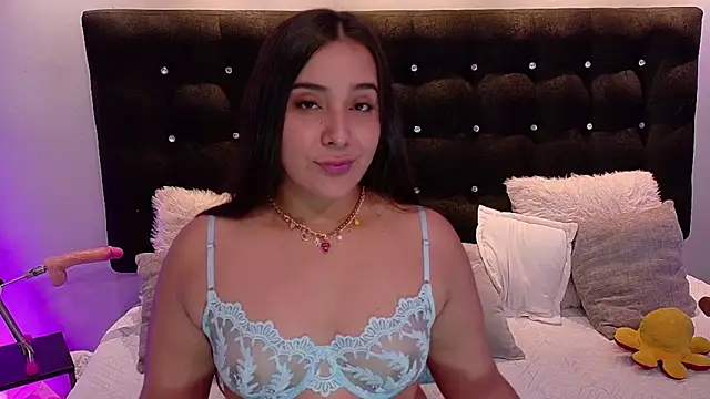 ValenScott1 online show from March 12, 12:57 pm