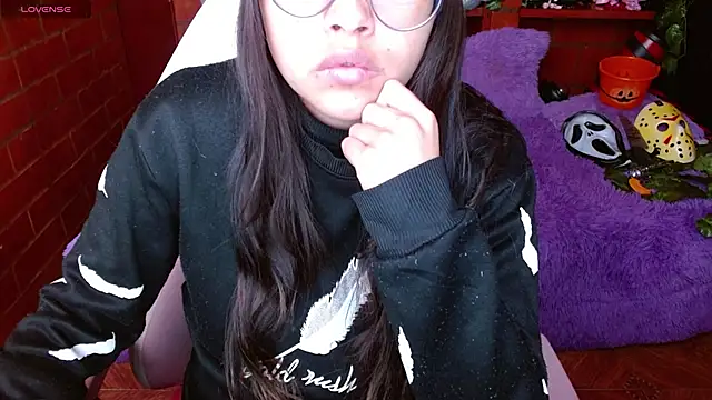 Snapshot of MidoriQuiinn chatting on October 14, 1:56 pm MidoriQuiinn online show from October 14, 1:56 pm