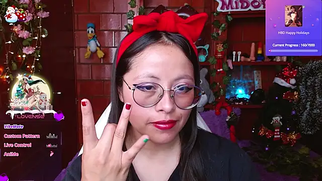 Snapshot of MidoriQuiinn chatting on December 13, 7:53 pm MidoriQuiinn online show from December 13, 7:53 pm