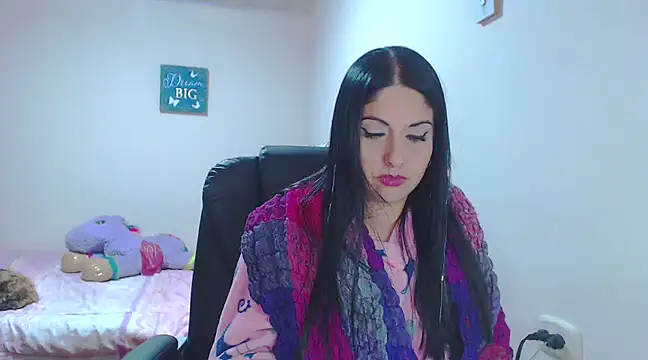 Snapshot of sahtlove1 chatting on February 19, 4:34 am sahtlove1 online show from February 19, 4:34 am