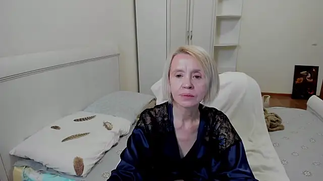 aminalive online show from November 29, 6:22 pm