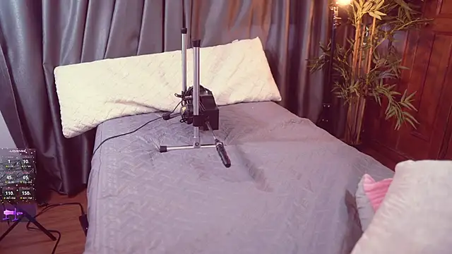 Lucy fit online show from September 12, 11:10 am