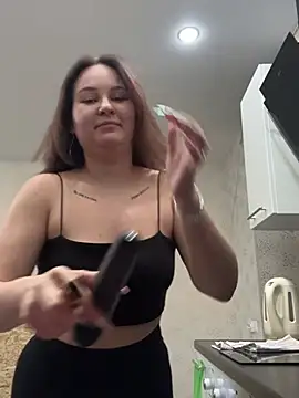 EsterLogan online show from December 20, 11:00 am