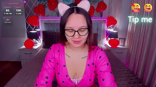 EsterLogan online show from February 14, 8:31 am