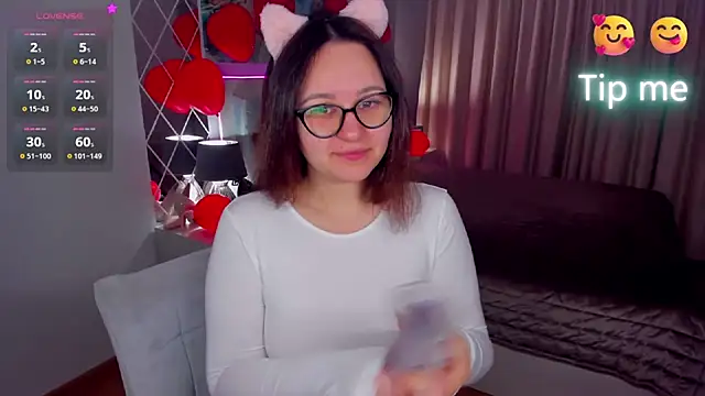 EsterLogan online show from February 17, 5:36 am