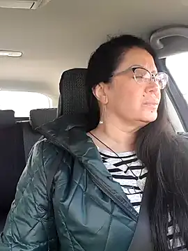 x  KHALEESI  x online show from February 21, 7:34 am