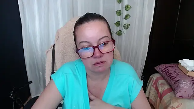 Snapshot of Sonialorens_ chatting on January 7, 8:52 pm Sonialorens online show from January 7, 8:52 pm
