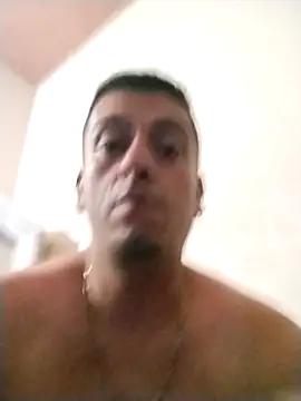 Snapshot of starplss chatting on November 1, 1:51 am starplss online show from November 1, 1:51 am