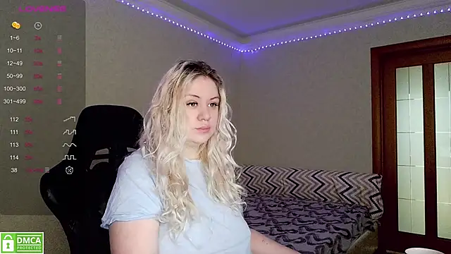 elven dreams  online show from January 9, 6:04 pm