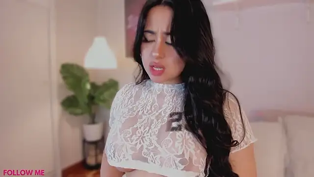 Queen liana online show from March 17, 6:39 am