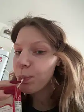 MaryHiggins online show from February 6, 1:43 pm