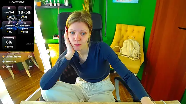 MaryHiggins online show from March 1, 4:11 pm