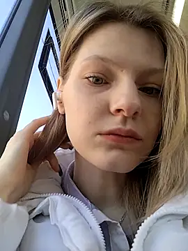 MaryHiggins online show from March 22, 11:00 am