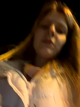 MaryHiggins online show from September 22, 6:32 pm