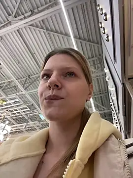 MaryHiggins online show from April 14, 2:12 pm