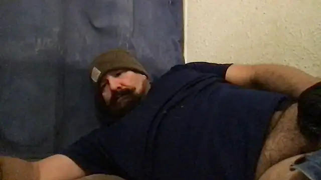 madmaxmiami online show from December 4, 10:57 am