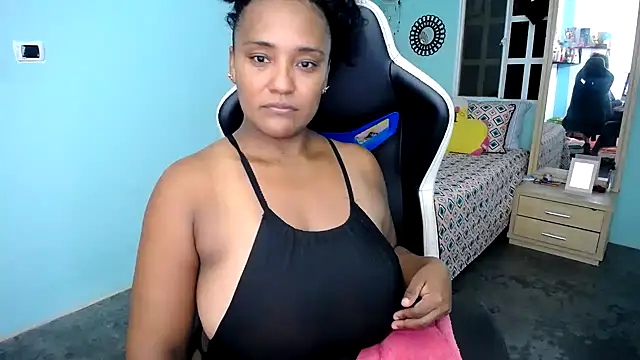 Snapshot of marysol83 chatting on September 19, 2:57 am marysol83 online show from September 19, 2:57 am